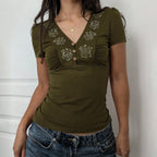 Mori Retro Sexy Millennium Niche Short Sleeved T shirt Women Floral Printed V neck Slim Top