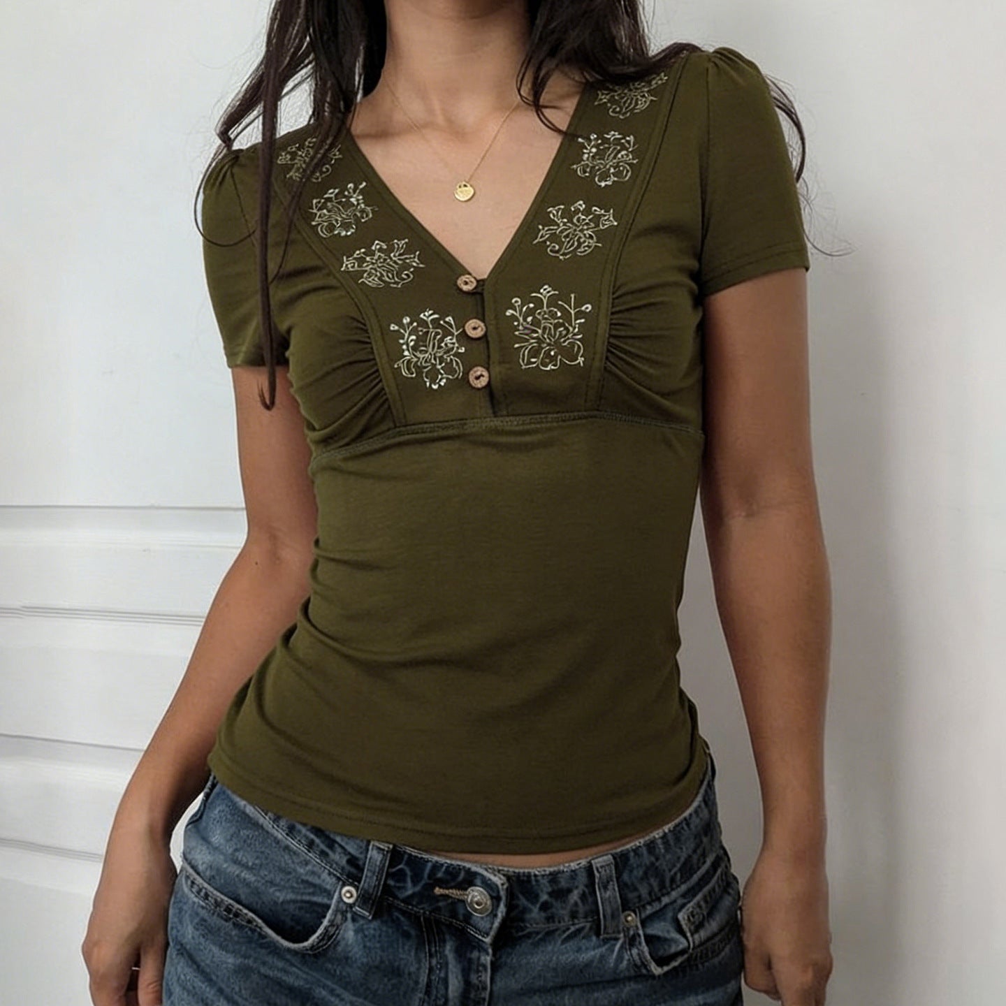 Mori Retro Sexy Millennium Niche Short Sleeved T shirt Women Floral Printed V neck Slim Top