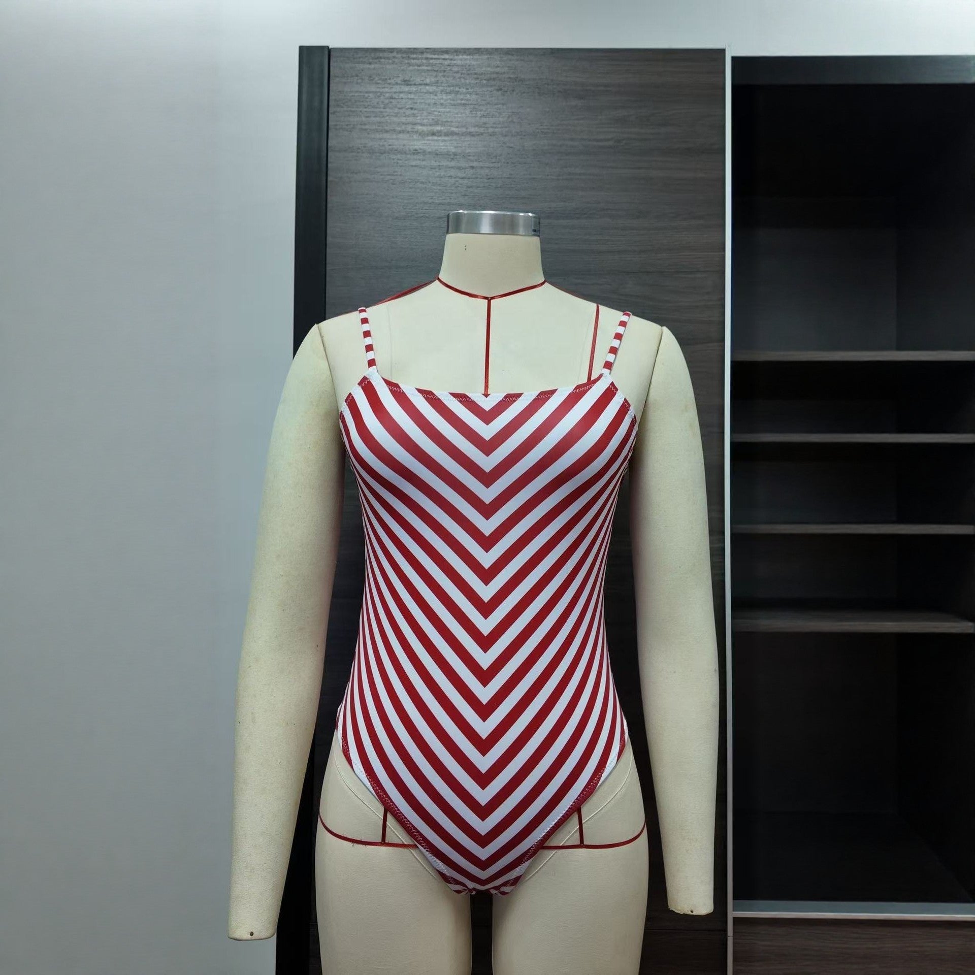 Printed Slim One-piece Swimwear