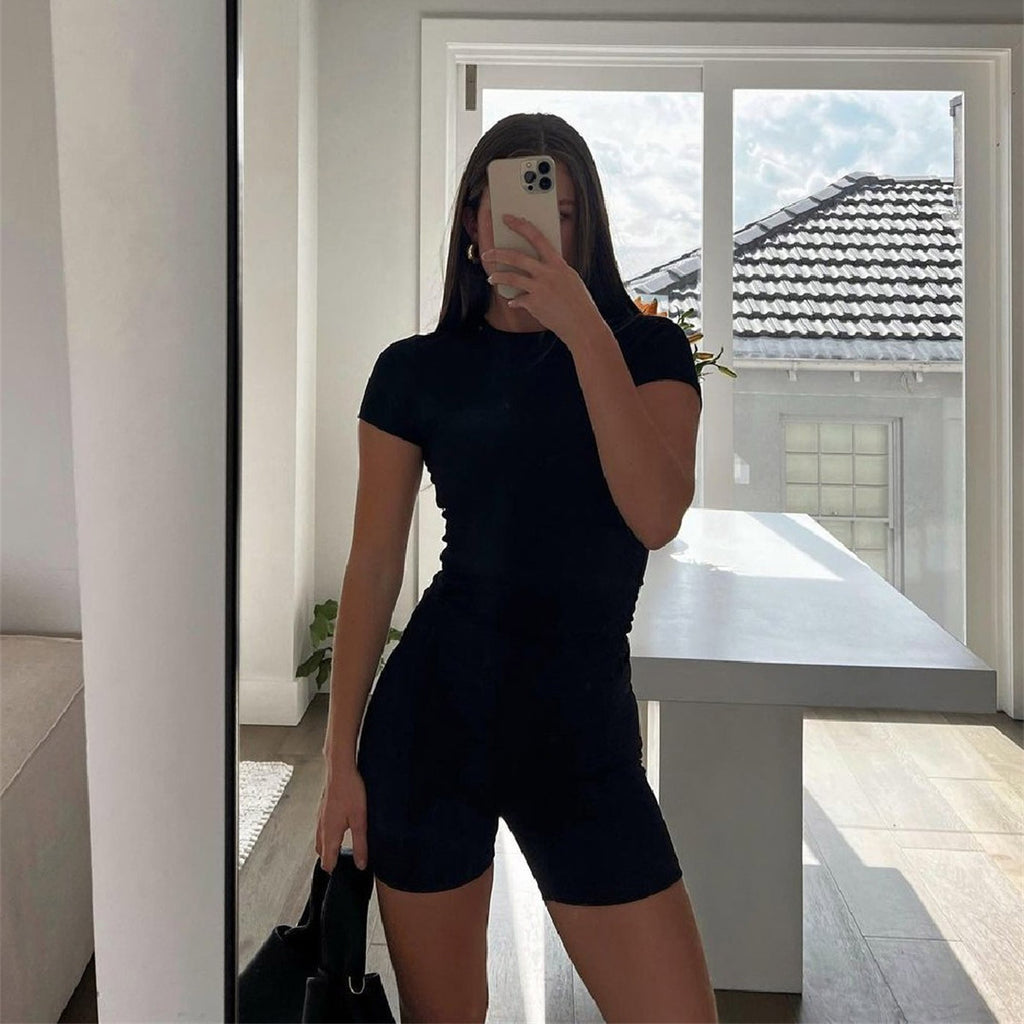 Women's Basic Round Neck Short Sleeve T-Shirt Tight Solid Color