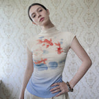 Women’s Ivory Goldfish Graphic Stand Collar T Shirt