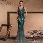 blackish green