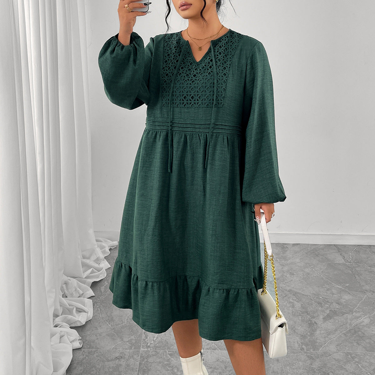 Plus Size Loose-Fit Long Sleeve Midi Dress