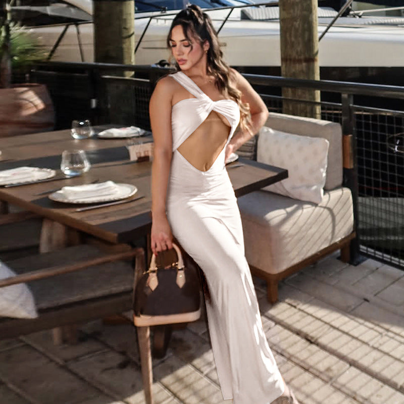 Solid Color One-Shoulder Cutout Pleated Dress