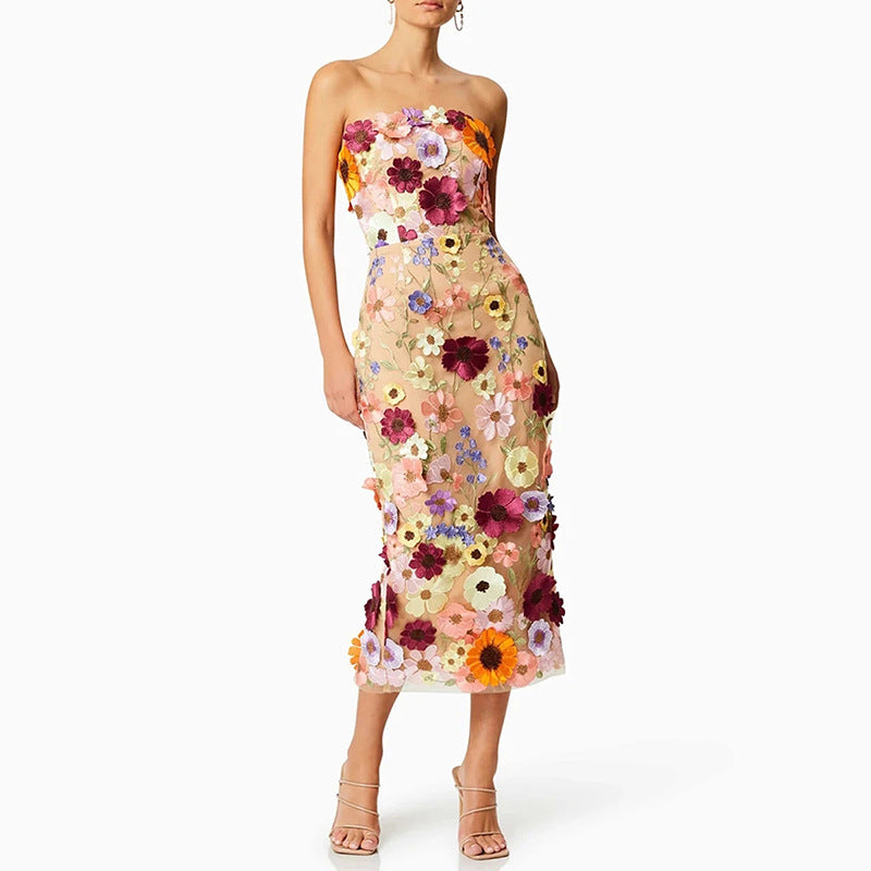 Women’s Floral Embroidered Strapless Dress