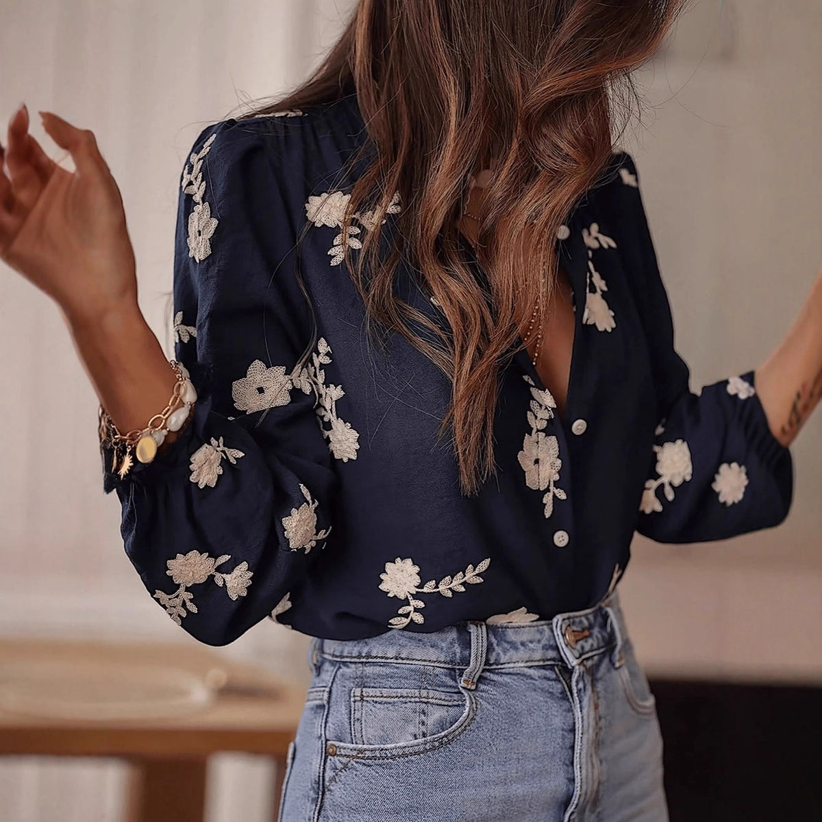 Women's Popular Spring Autumn Women Cardigan Puff Sleeve Wooden Ear Collar Embroidered Casual Shirt Top