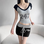 Women’s Contrast Color Graphic Cropped T Shirt