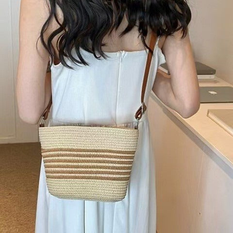 Women's Striped Straw Beach Bag