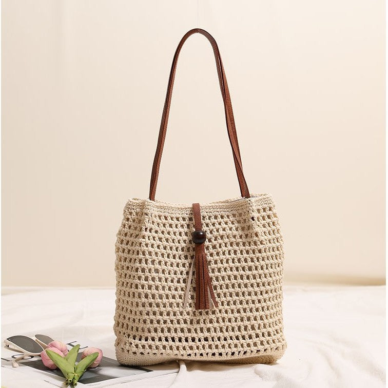 Women's Pleated Tassel Straw Shoulder Bag