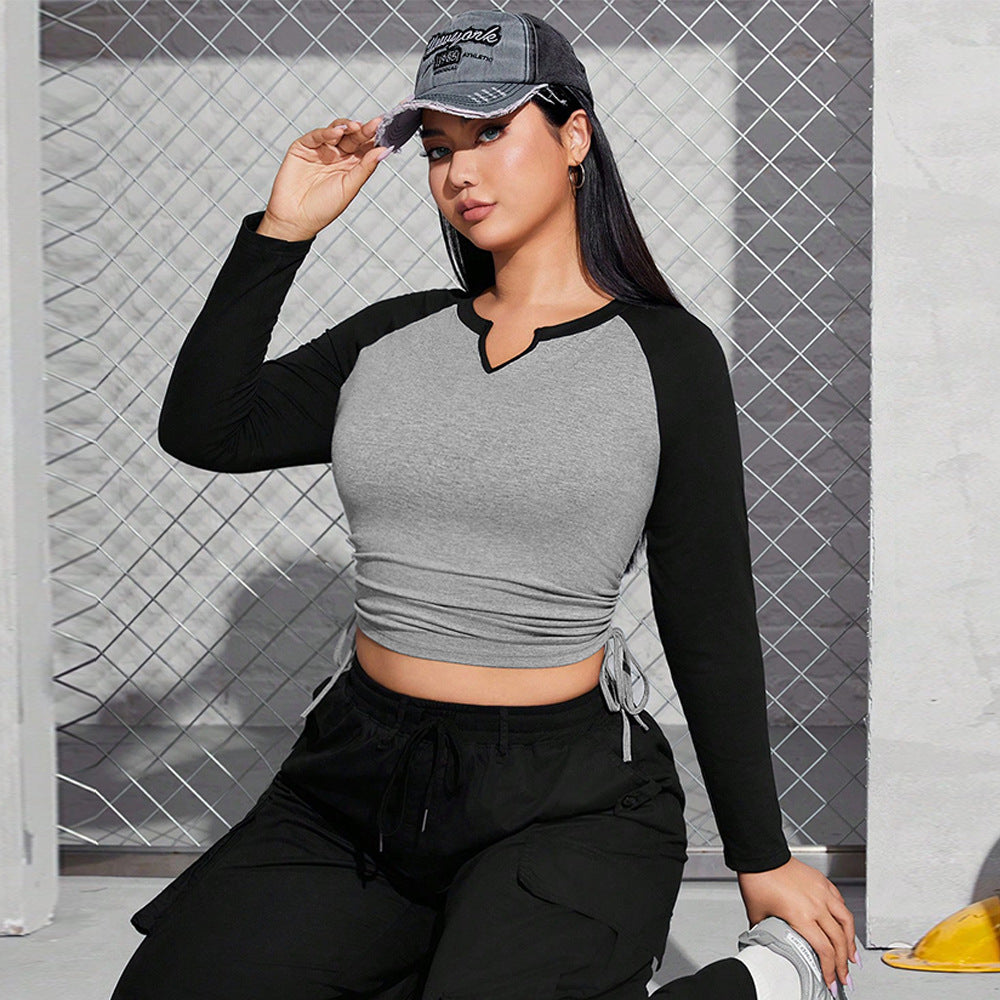 Women's Plus Size Contrast V-Neck Top