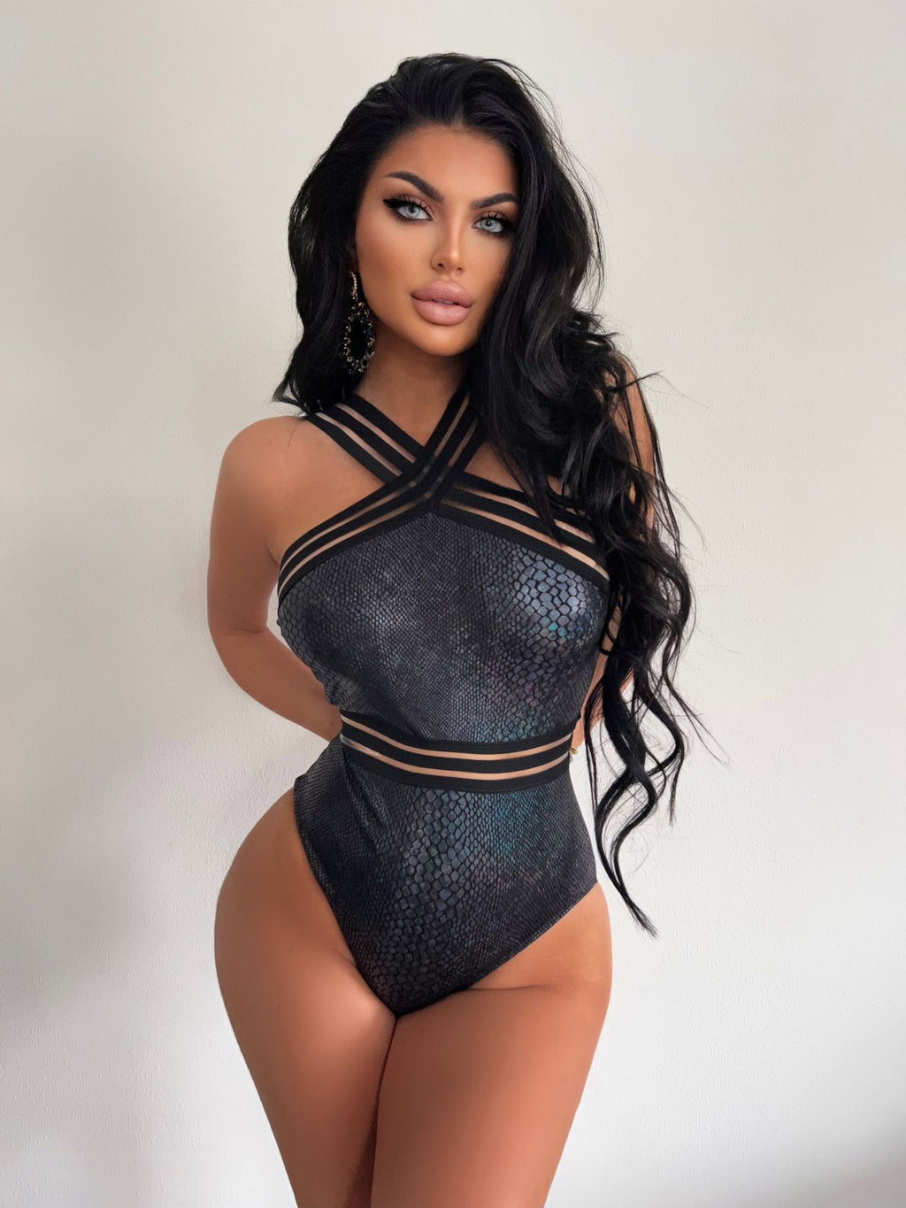 Backless Solid One-piece Swimwear
