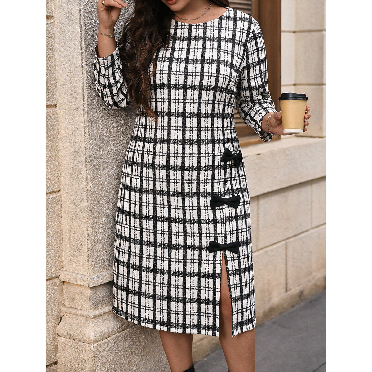 Plus Size Women Black White Lattice Pattern Dress round Neck