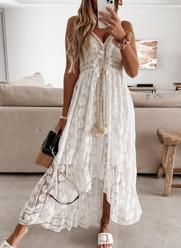 Lace Spaghetti-Strap Maxi Dress