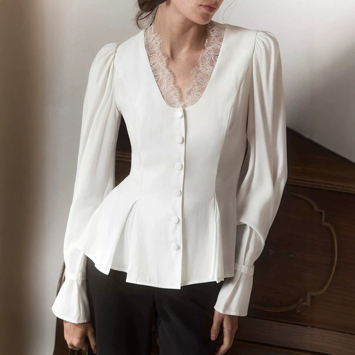 Autumn White V neck Lace Stitching Shirt Women Tight Waist Lotus Leaf Hem Puff Sleeve Long Sleeve French Tup Cardigan