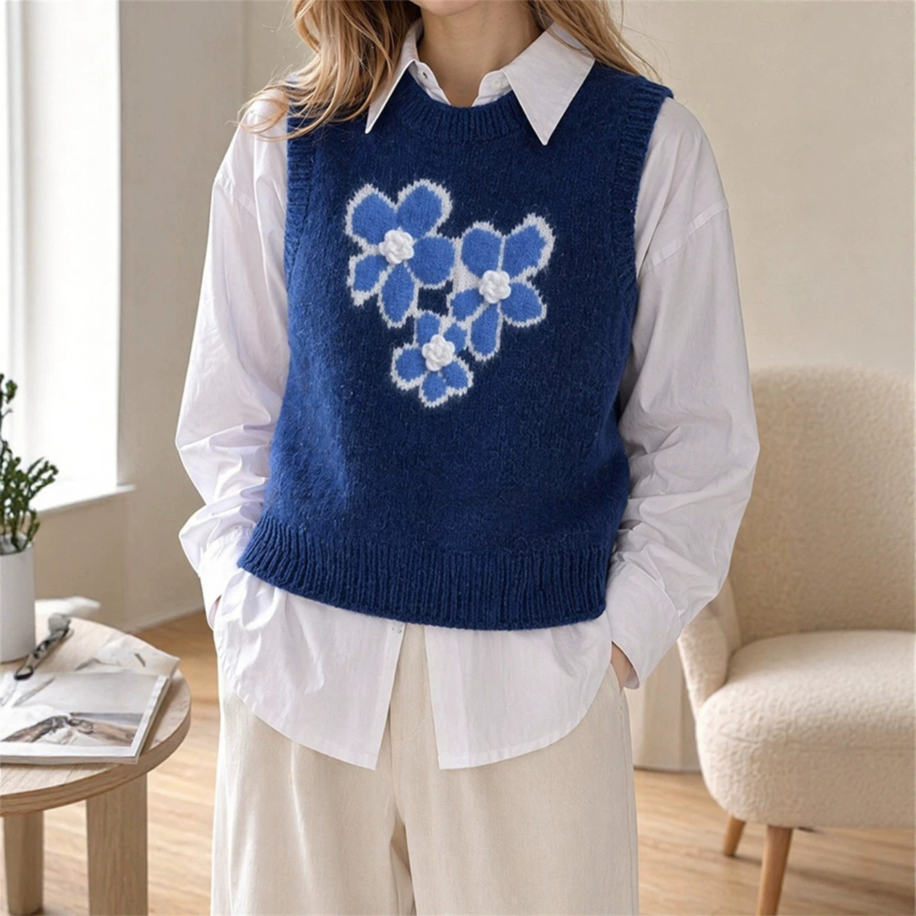 Women's Floral Jacquard Knit Vest