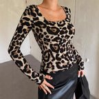 Leopard Print Scoop Neck Fitted Top