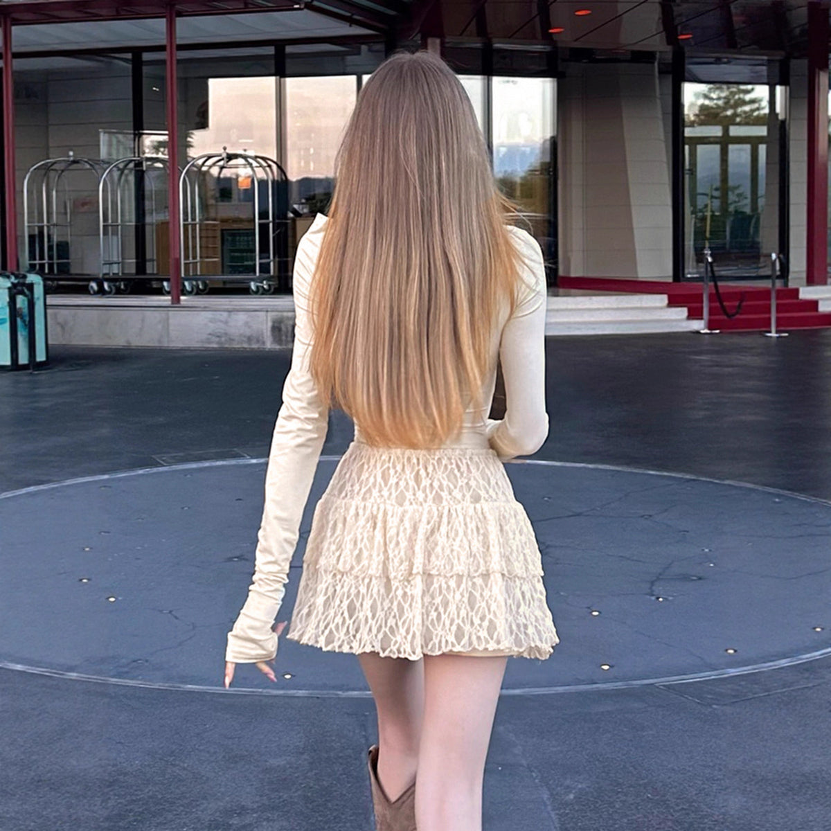 French Oblique Shoulder Solid Color Lace Stitching Long Sleeved Dress Women off Shoulder Slim Fit Figure Flattering Tiered Dress