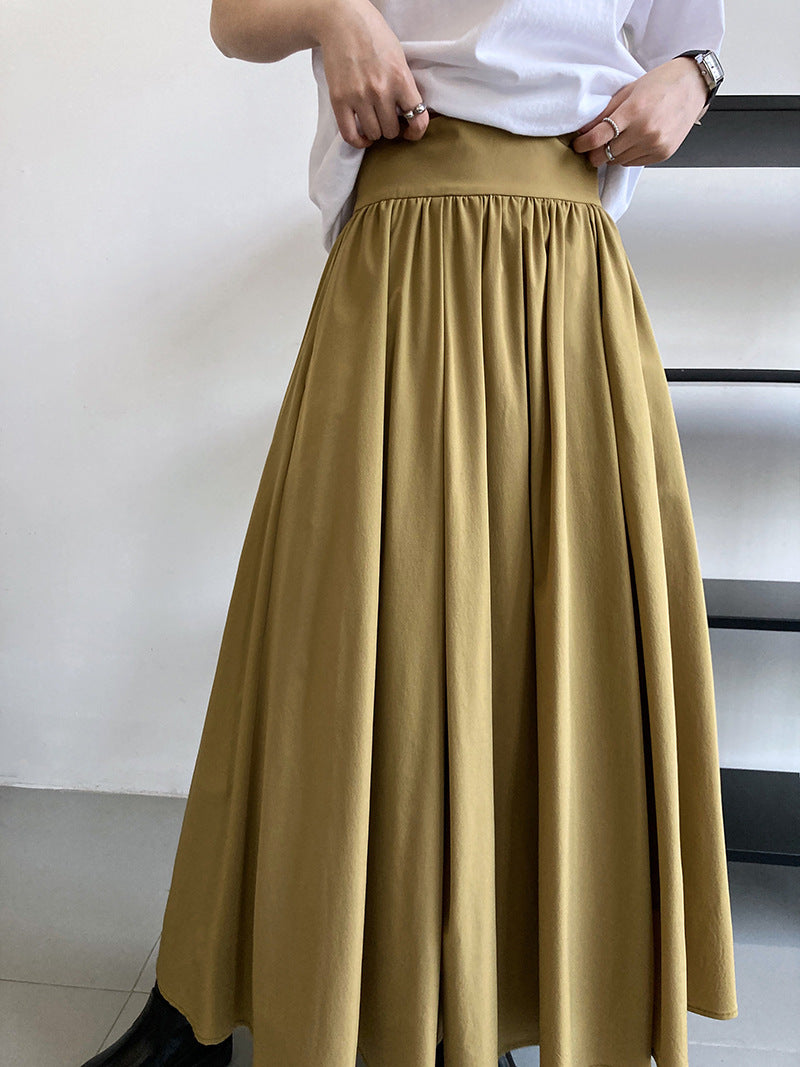 Golden tea color