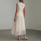 Women’s Lace-Embroidered Sleeveless Dress