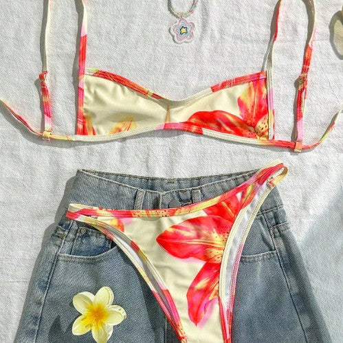Exposed Back One-piece Swimwear