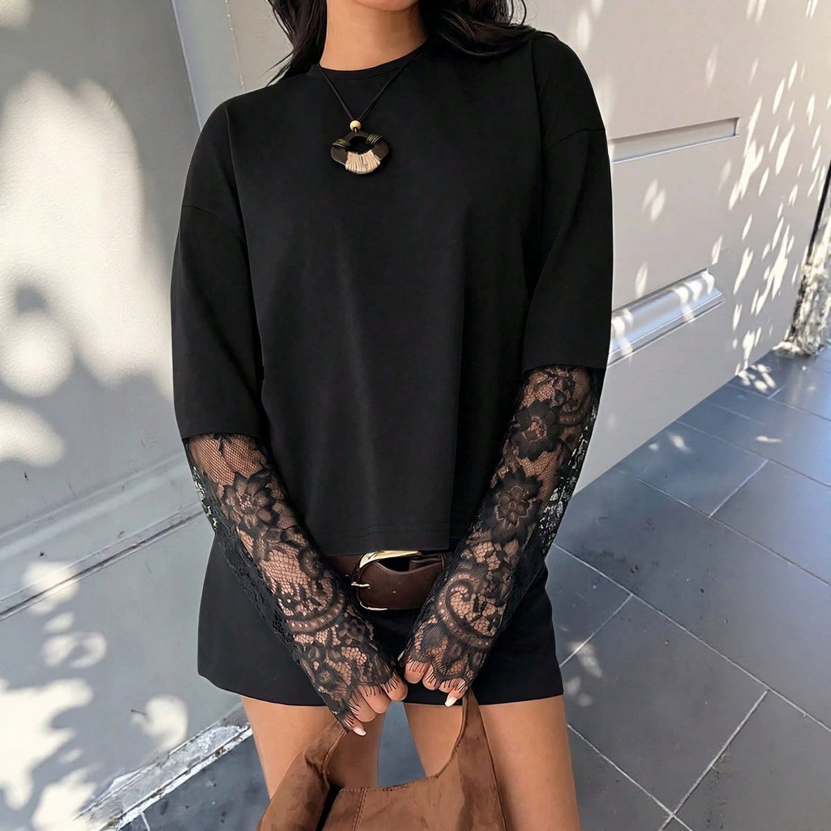 Women's Loose Long-Sleeve Top With Lace Detail