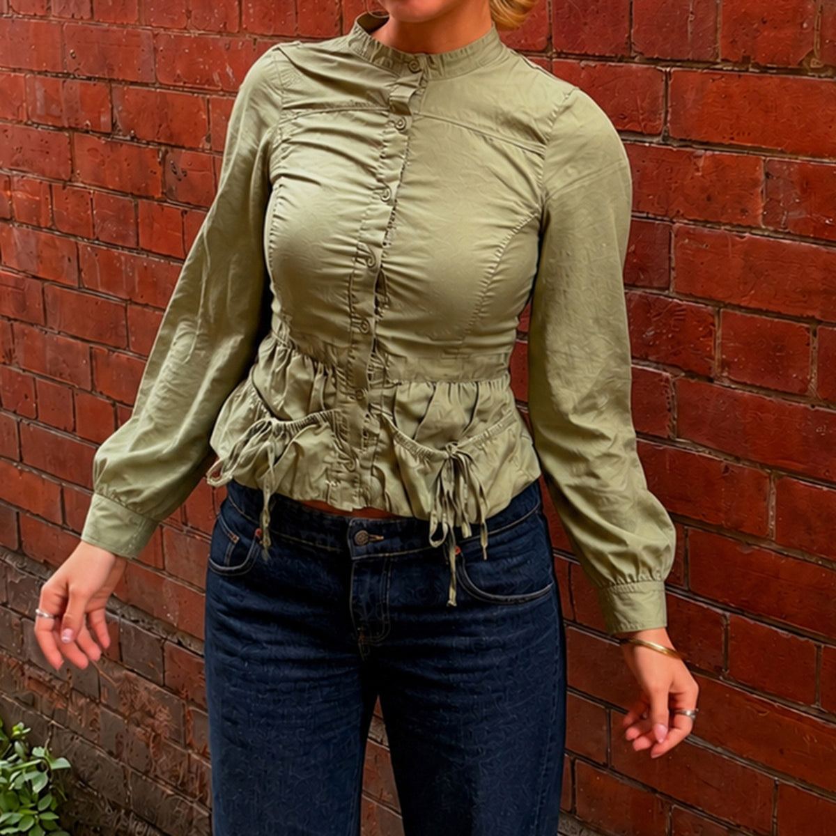 Women's Pleated Stand-Collar Long-Sleeve Shirt