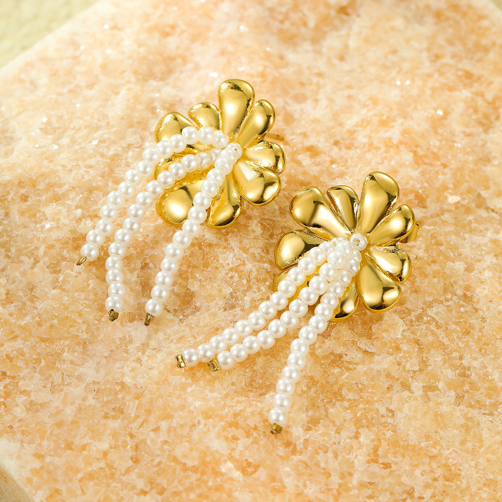 Floral Pearl Tassel Earrings