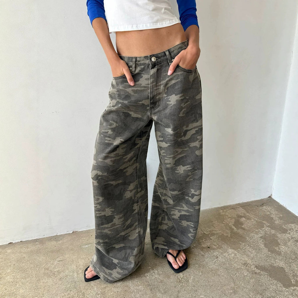 Women's Camouflage Wide-Leg Jeans