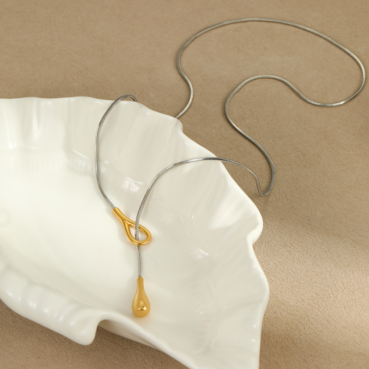 Long Water Drop Y Necklace