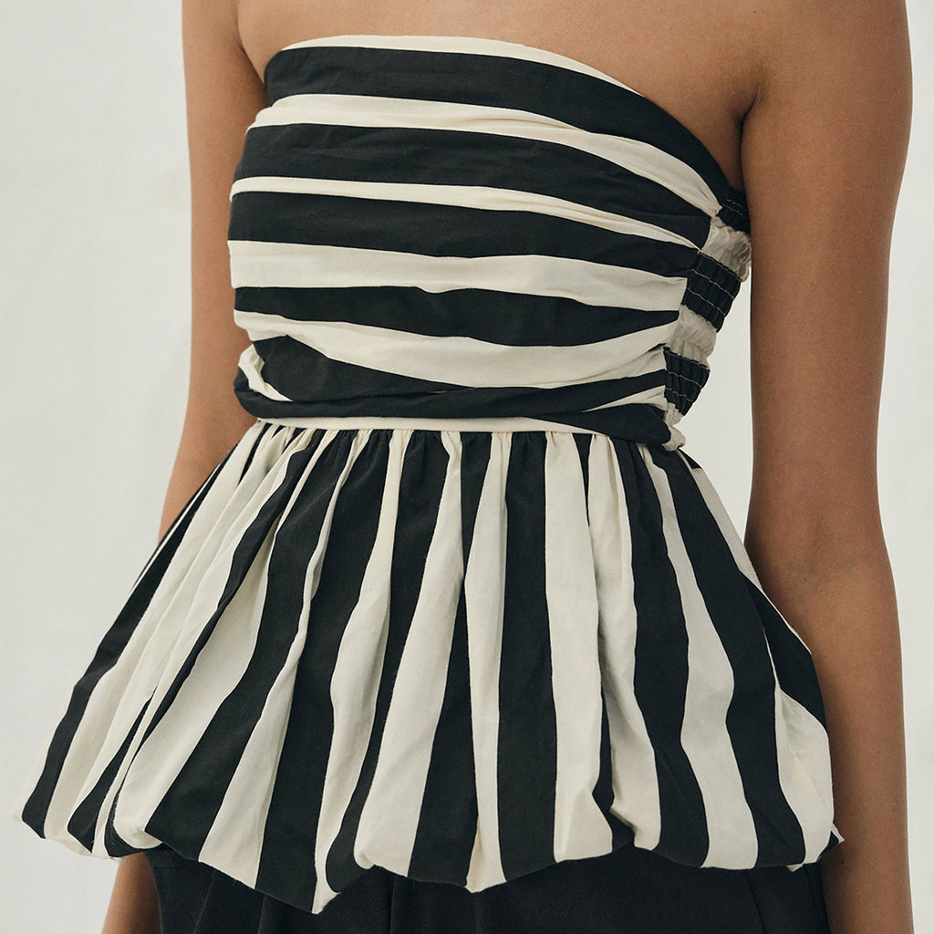 Women's Women’s Striped Smocked Strapless Crop Top