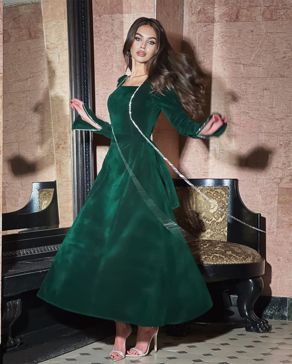 blackish green