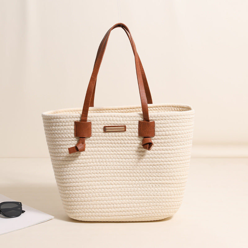 Women's Woven Straw Tote Beach Bag
