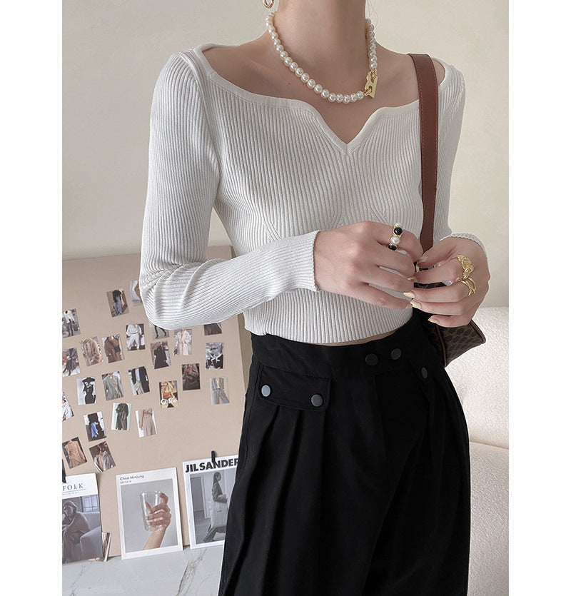 Women's Petal Collar Cropped Sweater