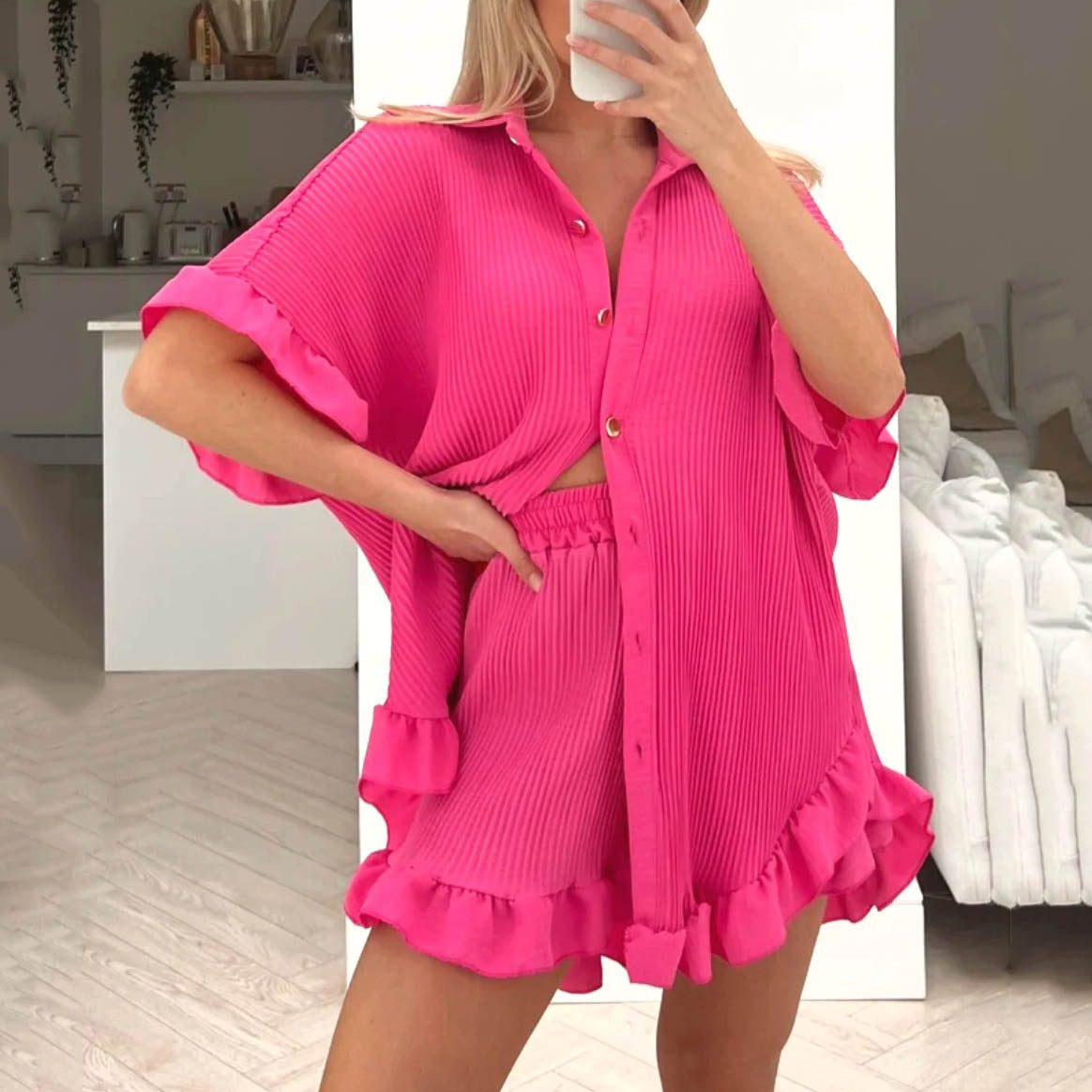 Women's Shorts Short-Sleeve Shirt Two-Piece Loose Pleated Wooden Ear Casual Sets