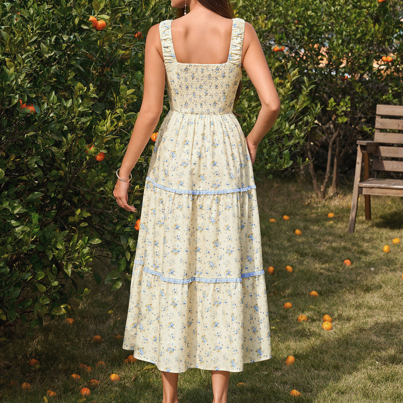 Women's Backless Pleated Dress