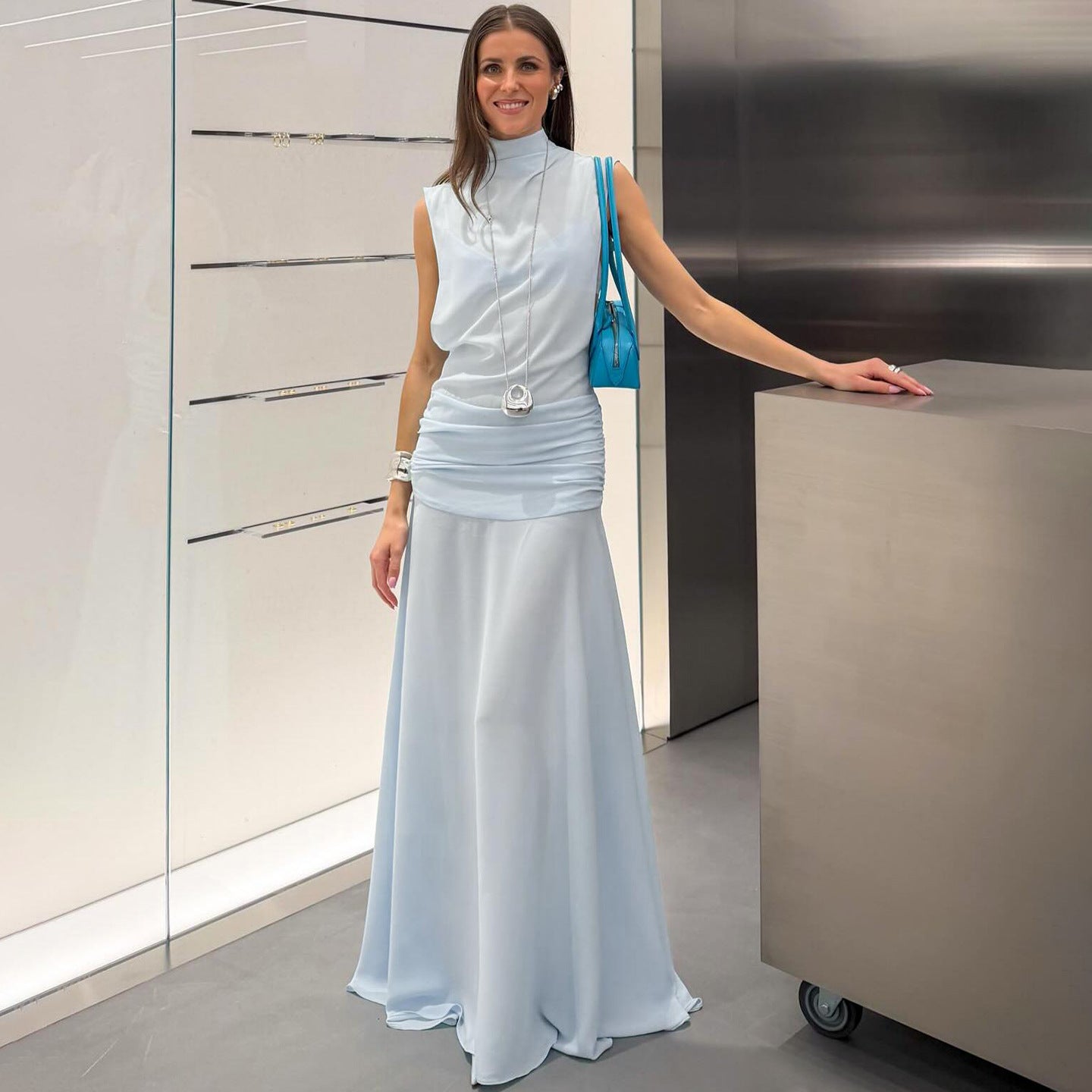 Women's Sleeveless Spring Dress