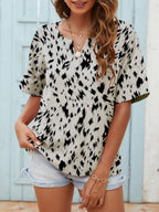 Women's Animal Print V-Neck T-Shirt – Short-Sleeve Casual Top