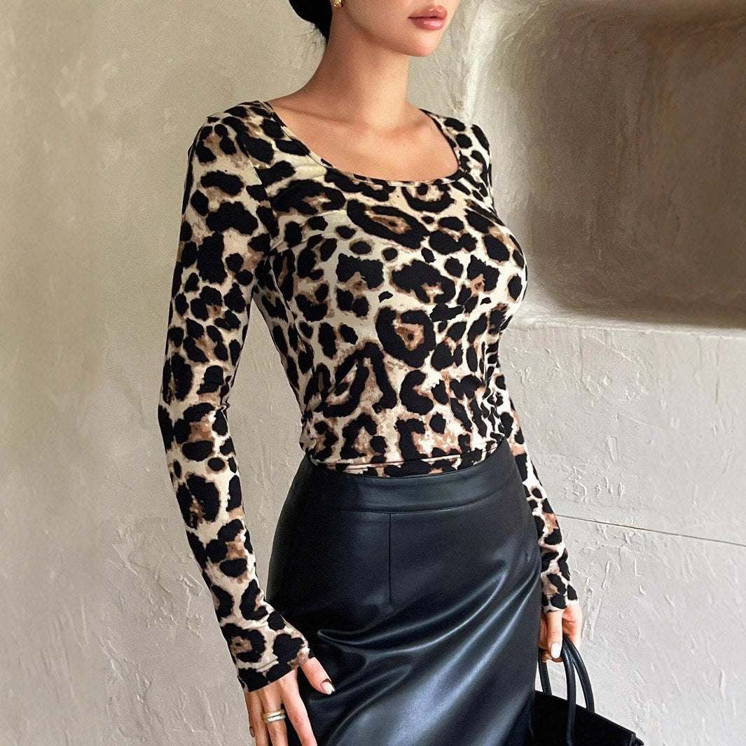 Leopard Print Scoop Neck Fitted Top