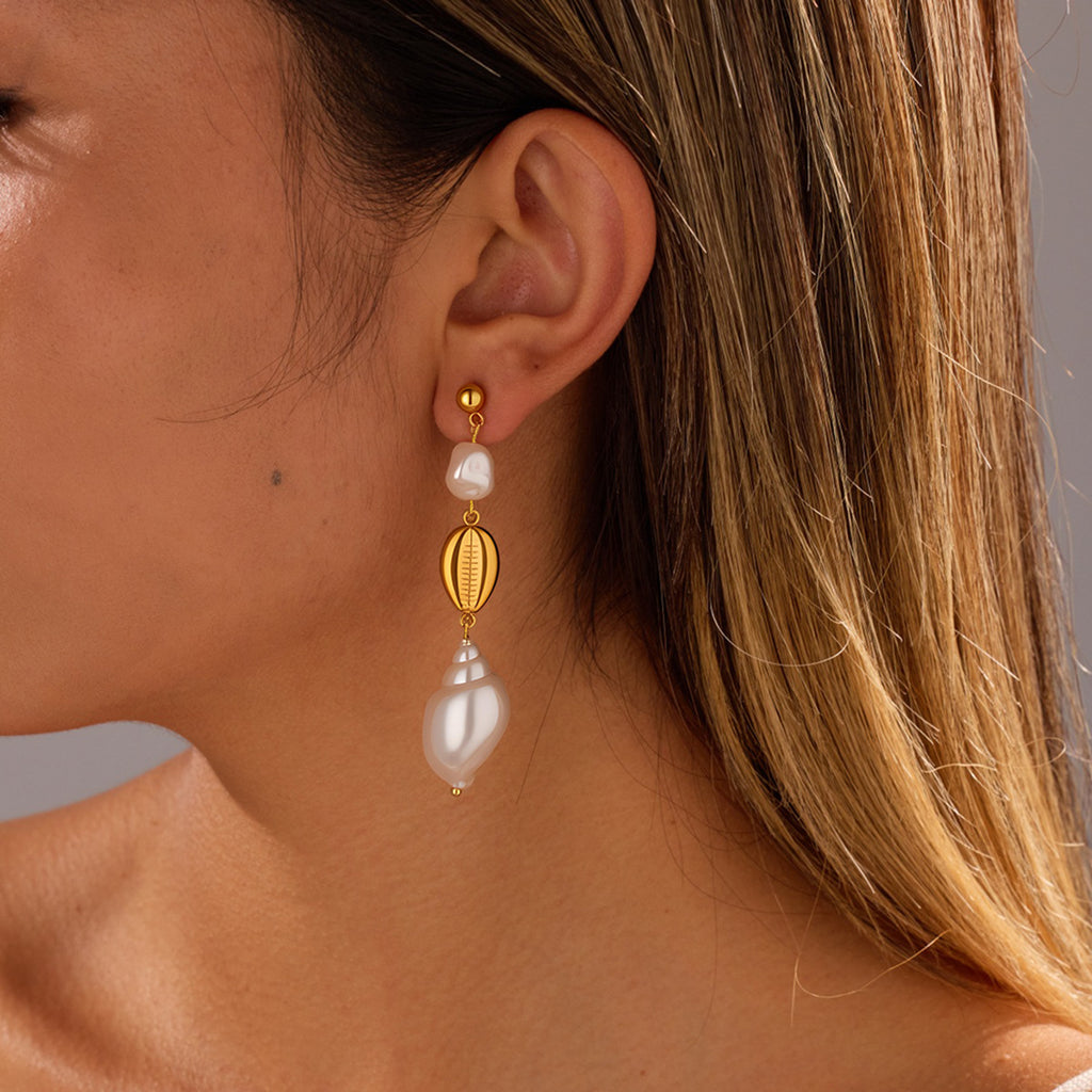 Women's Pearl Shell Tassel Earrings