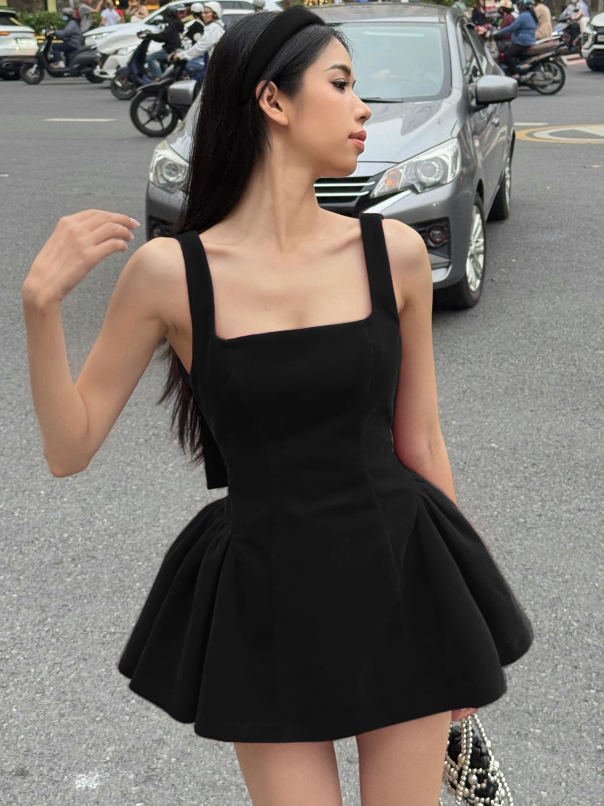 Black Back Bow Detachable