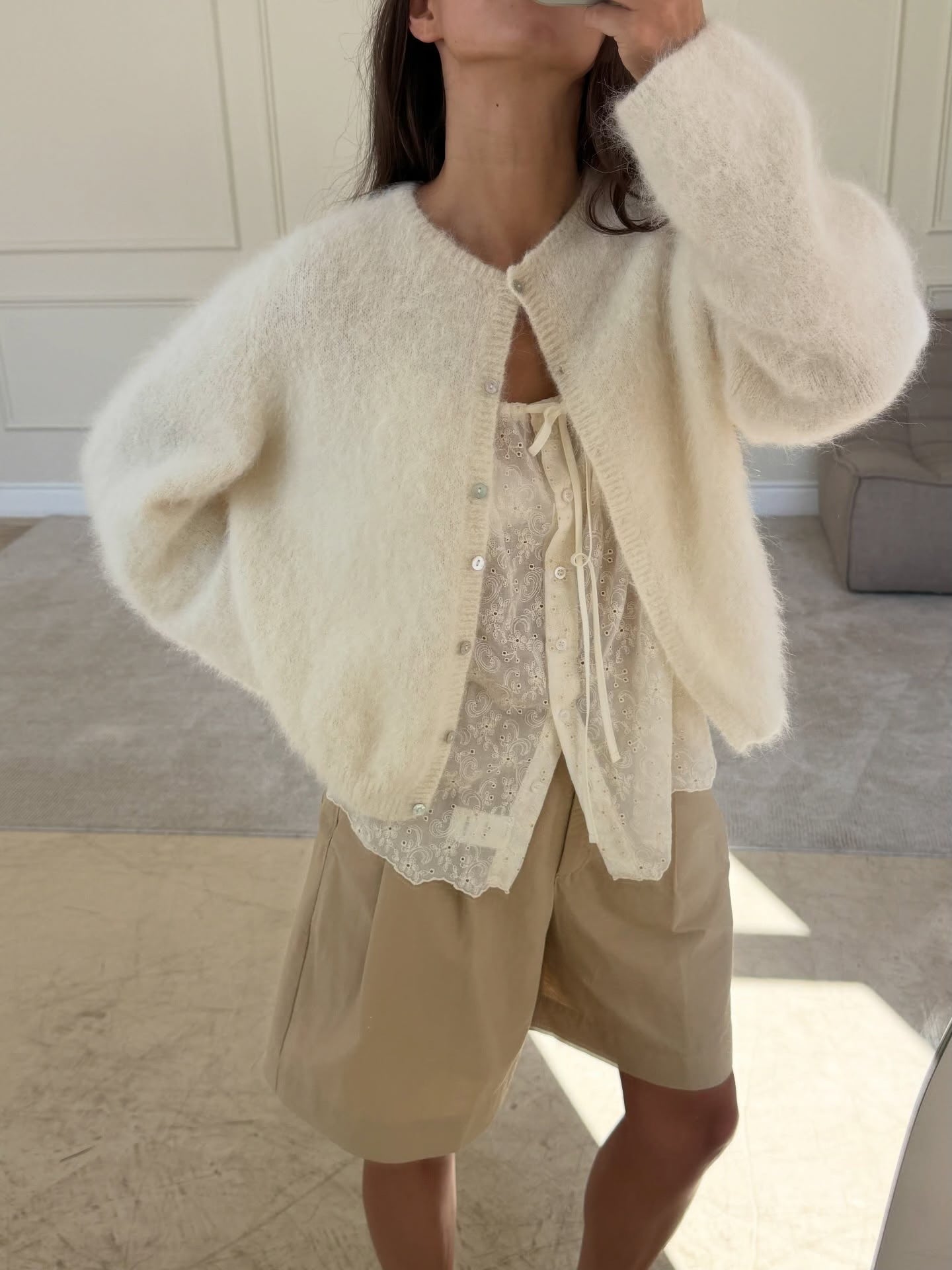 Apricot Color