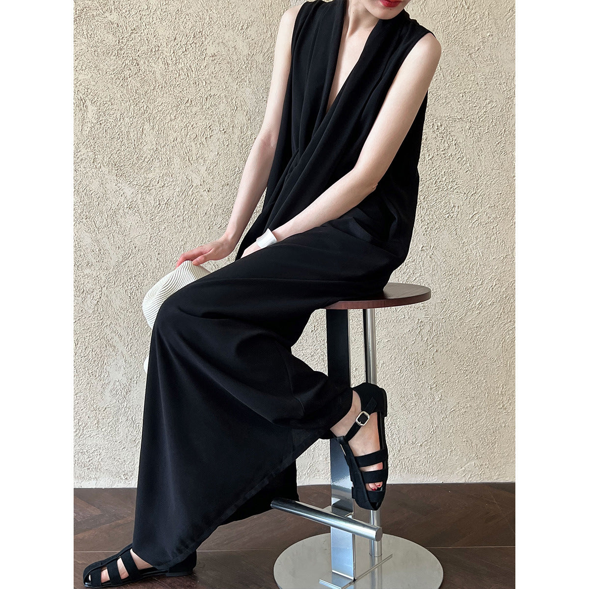 Elegant V-Neck Sleeveless Twisted Waist Dress Irregular Asymmetric Hong Kong Long