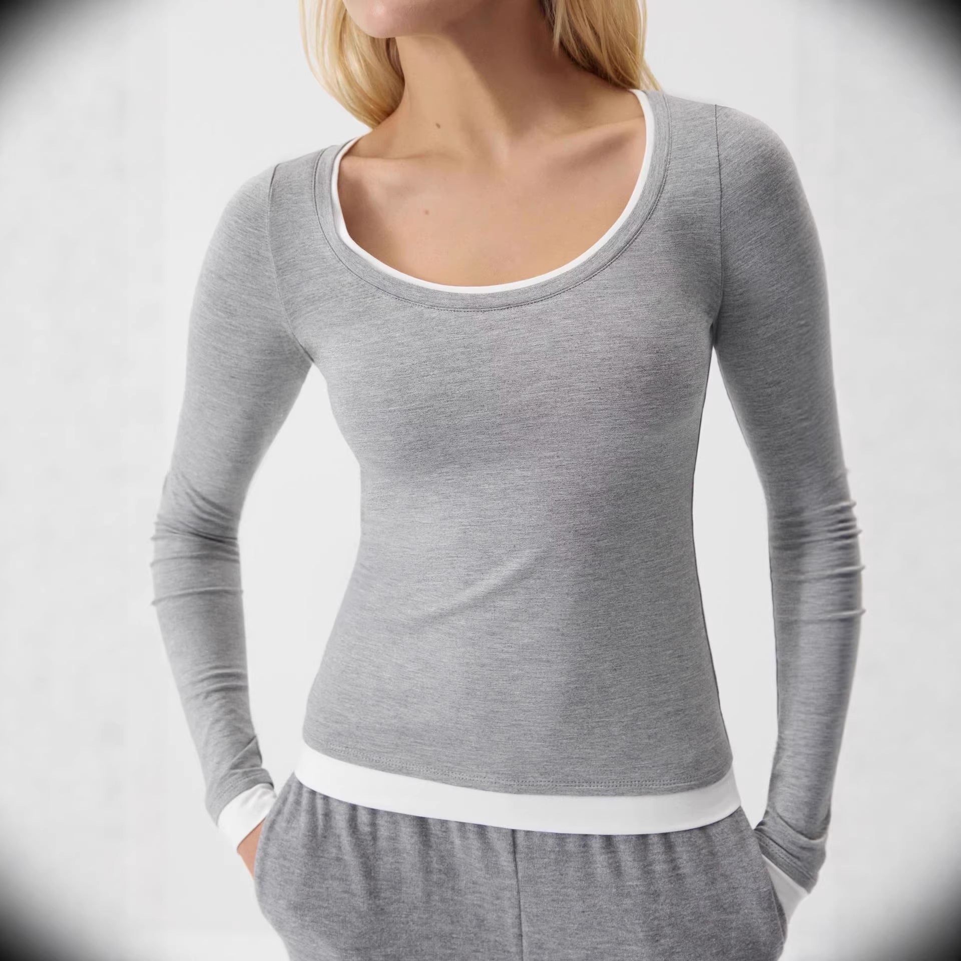 Women’s Gray Color Block Knit Long Sleeve Top