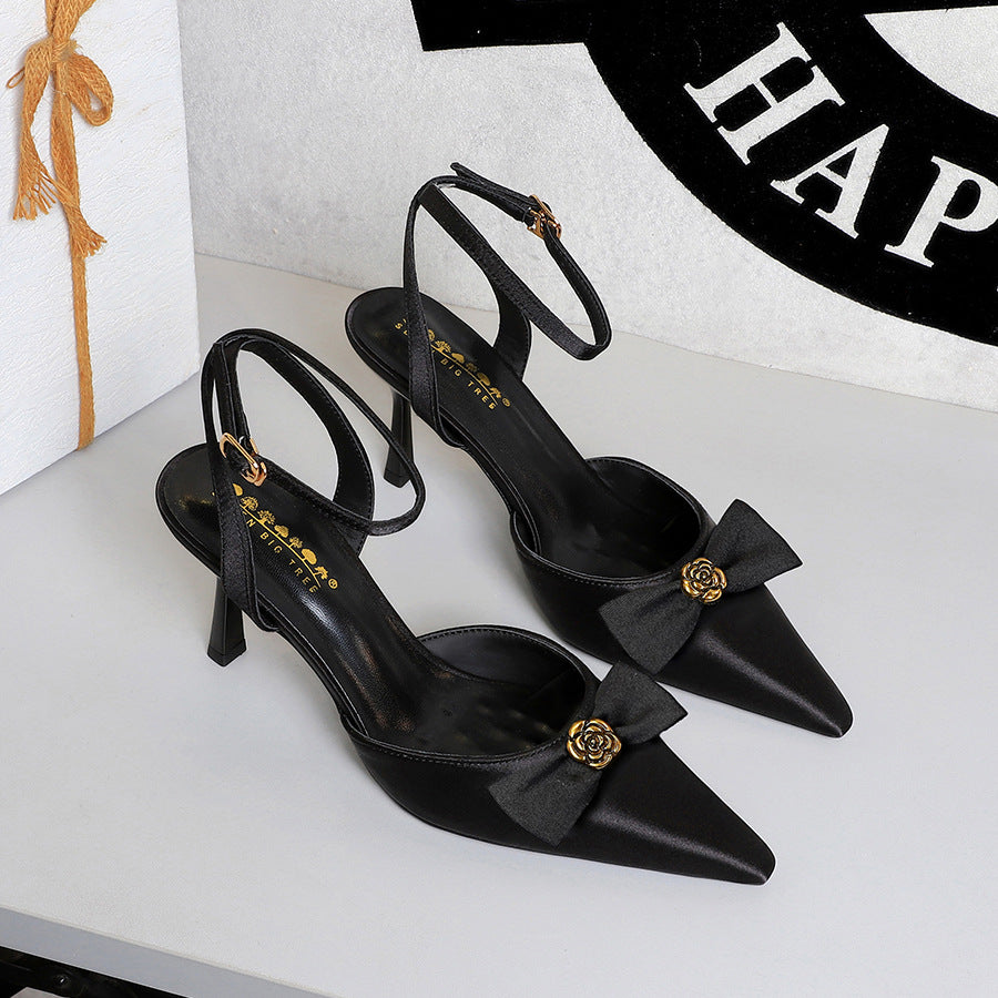 Women's French Wind Black Classy High Heels Metal Small Floral Bow Buckle Back Empty