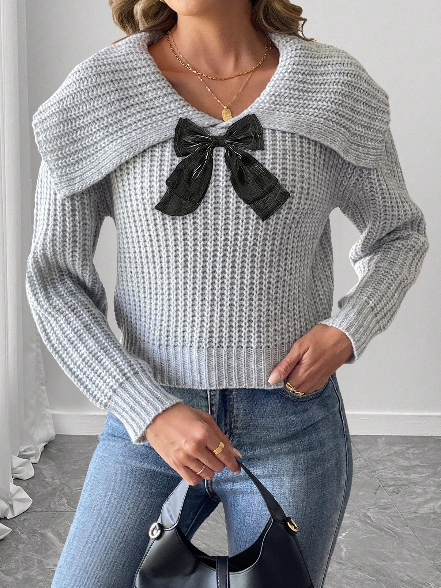Flower Dark Gray Bow