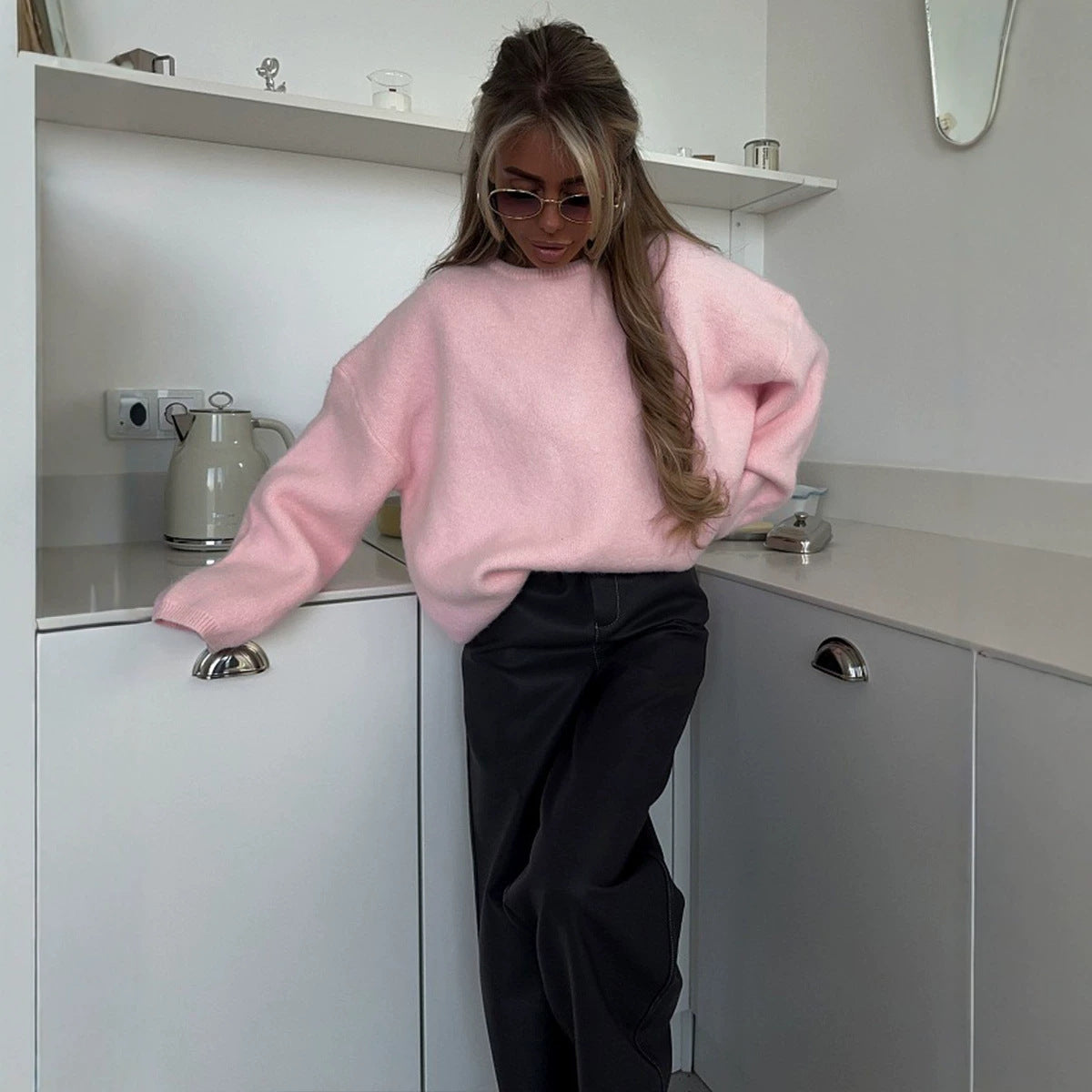Sweet Elegance Casual Solid Color Round Neck Long Sleeve Knitted Pullover