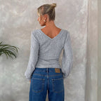 Women's Rear Large V Neck Bottoming Lantern Sleeve Slim T-Shirt