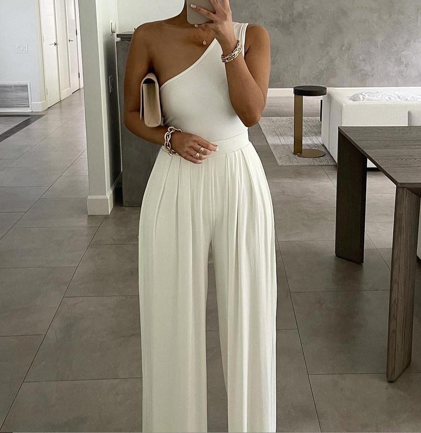 Same as Web Celebrities Concise One-Shoulder Asymmetric Comfortable Jumpsuit