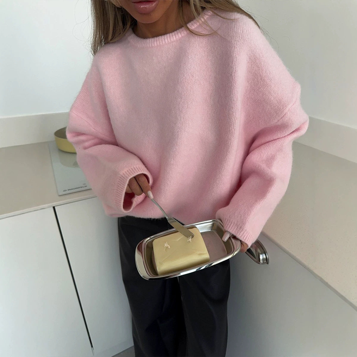 Sweet Elegance Casual Solid Color Round Neck Long Sleeve Knitted Pullover