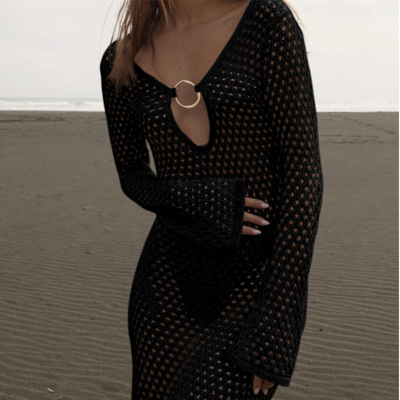 Black hollow-out knit maxi dress with V-neck ring buckle and long sleeves